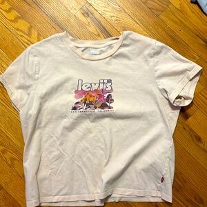 Levi’s T-shirt